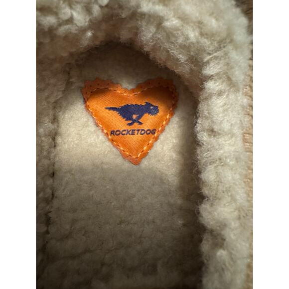 Rocket Dog Tan Corduroy Faux Fur Lined Slip-On Shoes Women’s 7.5 - Picture 5 of 6